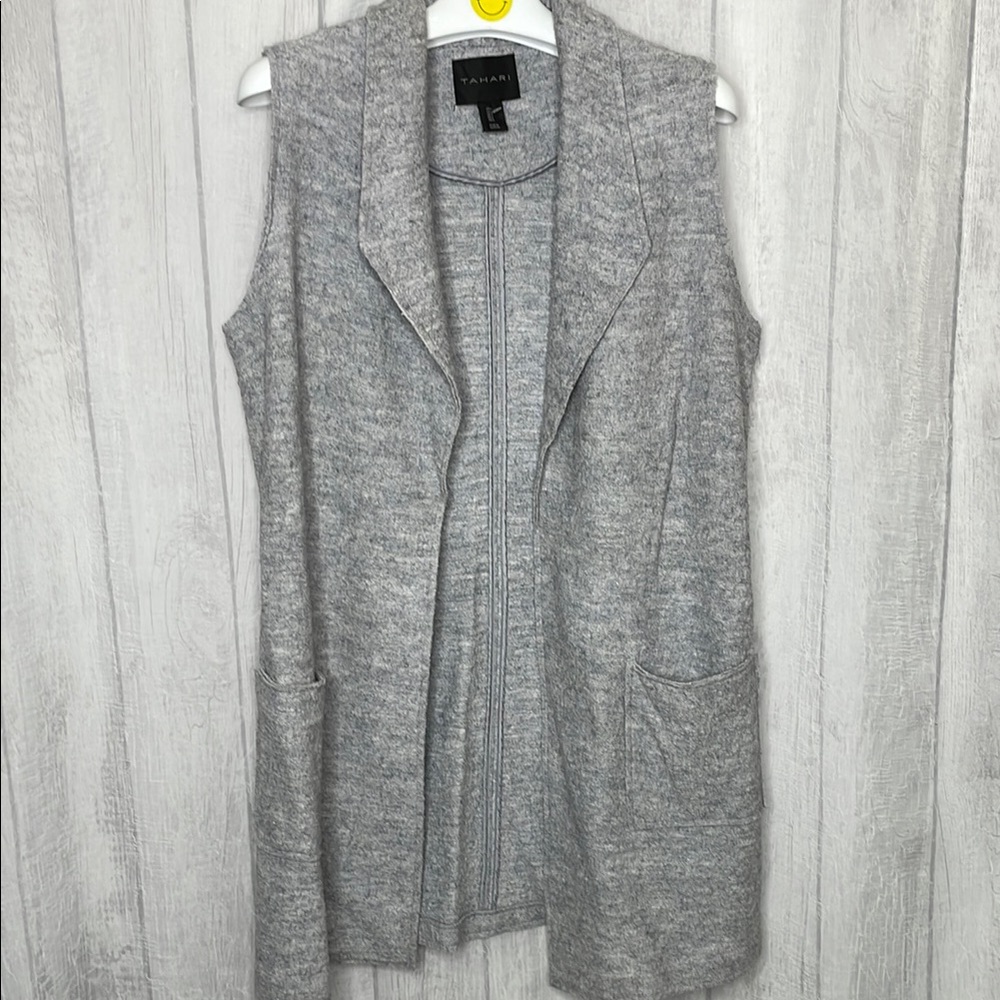 Tahari Wool Blend Gray Sweater Vest.